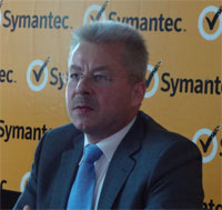     Symantec   