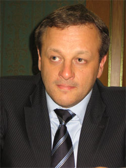 Вице-президент по развитию бизнеса Dialogic в России и СНГ Максим Фельдман